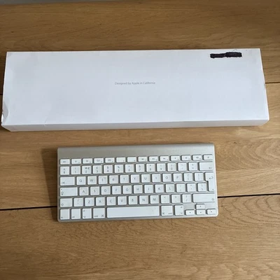 Apple Mac A1314 Original Wireless Keyboard - Silber NOT WORKING- FOR PARTS - Bild 1 von 4
