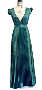 NWT LULU'S green pleated ruffle sleeve dress gown size L NEW - Picture 1 of 16
