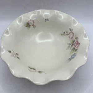 Pfaltzgraff Gres Rosa de Té Borde Acanalado Tazón con Pies 7" a través de 2 3/4" de Alto EE. UU. - Imagen 1 de 7
