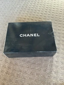 Chanel Box - Picture 1 of 6