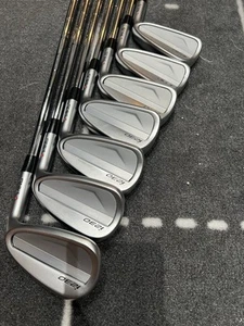PING i230 IRONS / 4 - PW / Red Dot / 130g X-Stiff Flex / MINT USED - Picture 1 of 8