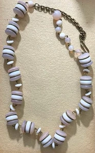 Vintage Art Deco Halskette rosa Milch & Muschel Brühe Glas Germany - Bild 1 von 4