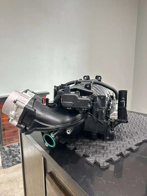 OEM Intake Manifold 6.4Ram 2500-3500 14’-24’ - Image 1 of 4