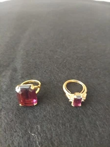 Ring Set of 2 Mid 20th Century Stamp AVON - Picture 1 of 20