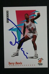 Terry Davis Miami Heat Signed 1991 Skybox #146 Autographed NBA Card  - Picture 1 of 1