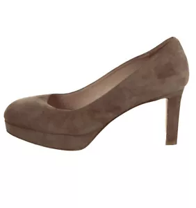 Bombas de plataforma de gamuza Stuart Weitzman Larsa en topo talla 9 - Imagen 1 de 6