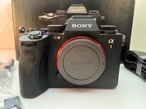 SONY ALPHA 1 ILCE-1 A1 Digitalkamera neuw. 4557 Auslös. inkl. OVP - Bild 1 von 9