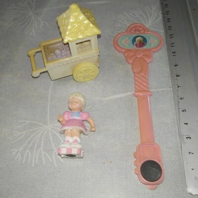 PRECIOUS PLACES village clefs magiques FISHER PRICE 1988 - figure + key - Photo 1/2