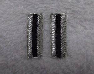 US ARMY, DRESS WHITE BACKED BULLION,MASTER WARRANT OFFICER FIVE.1 PR,CLUTCH BACK - Picture 1 of 1