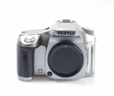 PENTAX Reflex Digitale K200 Silver body APS-C  (rara) - Immagine 1 di 4