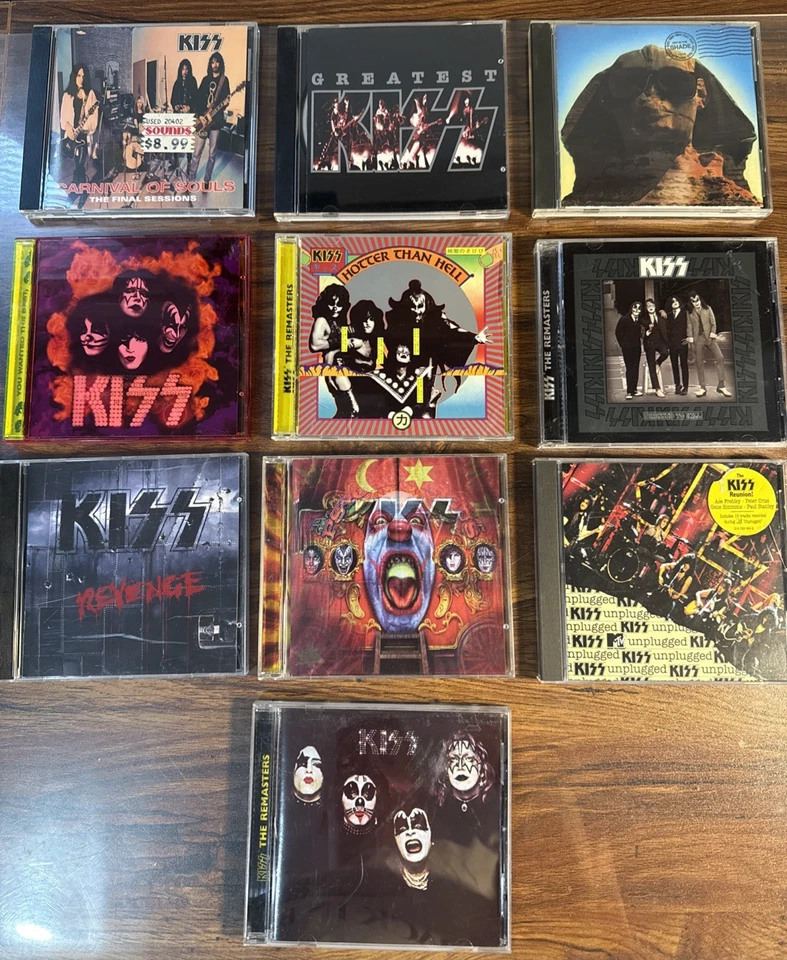 Kiss CD Music Lot of 10 albums - Revenge, Unpluuged, Hotter than H, Carinval - Imagem 1 de 4