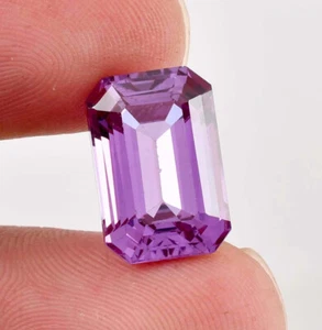 AAA+ Flawless 9 x 7 mm Natural Color Change Alexandrite Gemstone GIT Certified - Picture 1 of 6