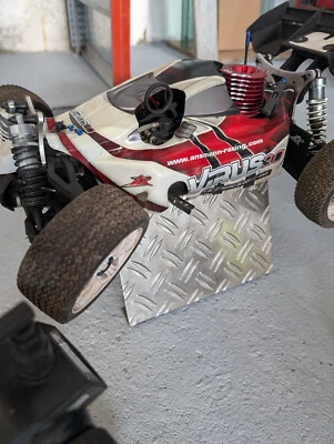 RC-Car Ansmann Virus 3.0 mit reichlich Zubehör / 5PS Go -Motor - Bild 1 von 4