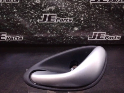 Pontiac GTO LH 2005 manija de puerta interior 92055321 OEM Foto 1 de 3