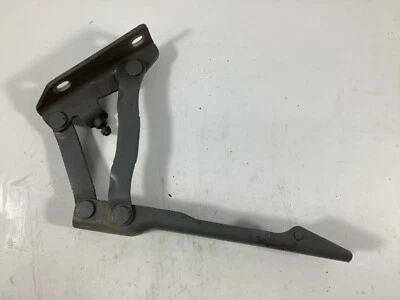 2008 - 2010 BMW 528I E60 - FRONT LEFT SIDE HOOD HINGE 7008727 OEM . - Image 1 of 4