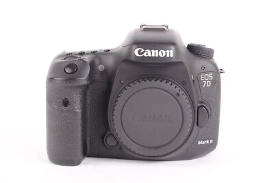 Фотоаппарат цифровой однообъективный зеркальный Canon EOS 7D Mark II 20,2 Мп - черный (только корпус) SC:177k #Z-01224 - Изображение 1 из 4