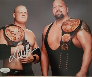 WWE Kane Autographed 8x10 With JSA Certification - Picture 1 of 2