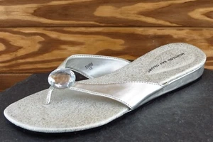 Montego Bay Size 7.5 M Silver Flip Flop Synthetic Women Sandal Shoes - Picture 1 of 7