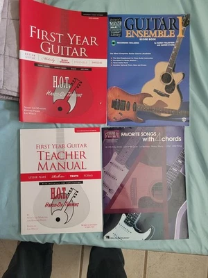 Set Of 4 Books: Learn To Play Guitar - Image 1 of 4