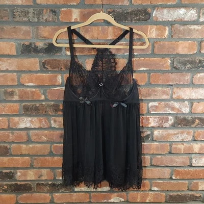 Lencería Babydoll Seven 'til Midnight negra transparente cama de rosas para mujer 1X/2X Foto 1 de 4