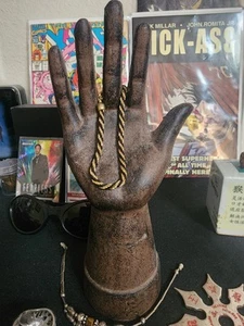 Vintage cast Iron hand for jewelry 8.5" very nice condition! - Picture 1 of 4