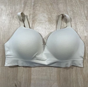 Sujetador modelador inalámbrico Truekind cómodo de apoyo para mujer talla 2XL beige elástico - Imagen 1 de 8