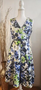 NWT Black Label by Evan Picone Floral Dress Size 4 - Picture 1 of 6
