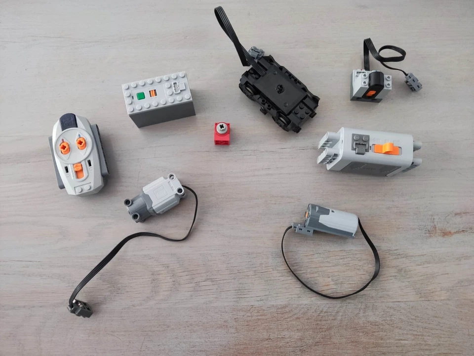 Lego Power Functions, IR, Fernbedienung, Motor, Micro Motor, 9V, Zubehör Auswahl - Bild 1 von 1