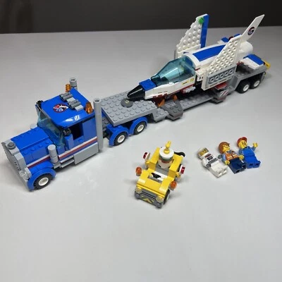 Lego City Space 60079 Training Jet Transporter 99 COMPLETE Mini figure Plane - Image 1 of 4