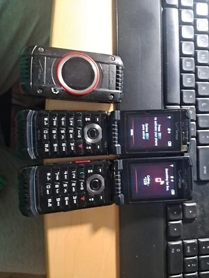 3 Casio G'zOne C781 - 256 MB - Black (Verizon) PTT PHONE - Image 1 of 4