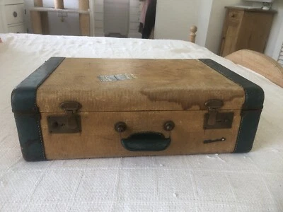 Vintage White Star Luggage Tweed / Green Leather Trim Suitcase - Image 1 of 4