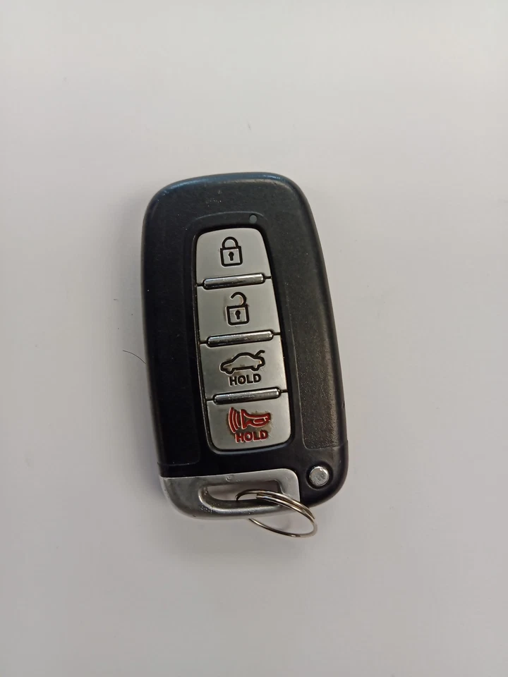 2009-2015 Hyundai Sonata Four Button Key Fob OEM - Image 1 of 3