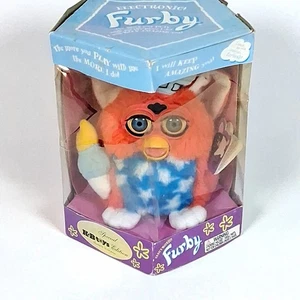 KB Toys Exclusive Furby Statue of Liberty 70-893 NIB – Limited Edition 1999 - Picture 1 of 9