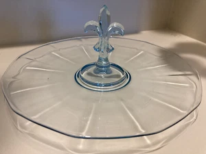 FOSTORIA ELEGANT GLASSWARE FAIRFAX AZURE BLUE CENTER HANDLE TRAY (LINE 2375) - Picture 1 of 2