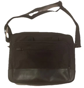Lenovo ThinkPad 17" große Laptoptasche schwarz Nylon Tragetasche mit Gurt SIEHE BILDER! - Bild 1 von 16