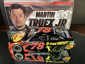 Martin Truex Jr #78 Bass Pro Shops 5-Hour Energy 2018 Toyota Camry 1:24 1.621 - Bild 1 von 18