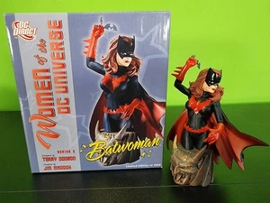 DC Direct Women Of The DC Universe Batwoman Bust Statue Boxed FREE SHIPPING - Picture 1 of 13