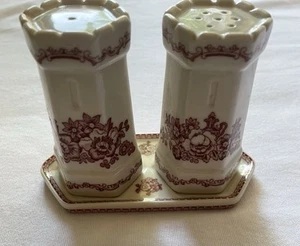 Johnson Brothers Old Britain Castles Pink Salt and Pepper Set 3” high - Bild 1 von 7
