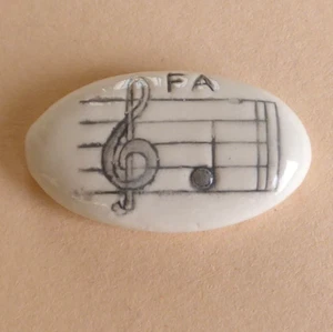 Fève artisanale dragée du MH 1993 - Les Notes de Musique : le Fa - Picture 1 of 2