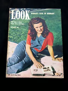 Look Magazine April 9 1940 GINGER ROGERS , Moss Hart, Dewey, German Women Fate - Picture 1 of 7