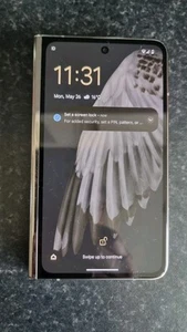 Google Pixel Fold - 256GB - Porcelain Unlocked Used Great Condition - Zdjęcie 1 z 13
