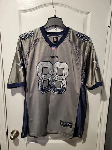 Nike DALLAS COWBOYS #88 Dez Bryant NFL On Field Men’s Gray Jersey SIZE 52 Cover