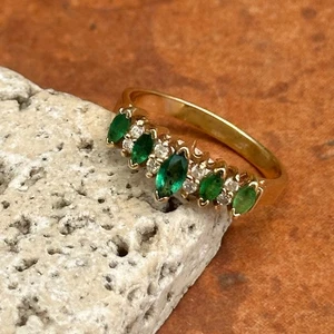 Estate 14KT Yellow Gold Marquise Emerald and Round Diamond Rig Size 8.5 - Picture 1 of 8