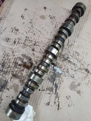 Chevy Silverado Lm7 2002 5,3 levas cámara Tahoe Suburban Ls Lq Lr4 4,8 5,7 Foto 1 de 4