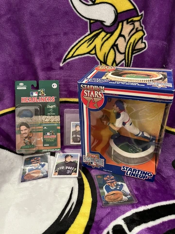 1996 Starting Lineup Stadium Stars MIKE PIAZZA Dodgers And 1996 Headliners Cover