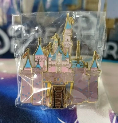 Disneyland Cast Exclusive Pin - Sleeping Beauty Castle Draw Bridge - Image 1 of 4