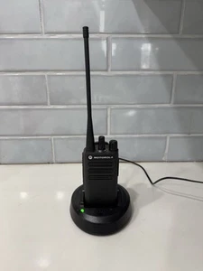 Motorola CP100D 2-Way Radio w/Charging Station! Digital & Analog! Tested:Works! - Photo 1/5