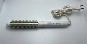 GILLETTE BODY+ CURL BODY BUILDER 7/8" HOT CURLING IRON BRUSH *DUAL VOLTS TRAVEL - Picture 1 of 3