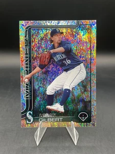 2025  Topps Series 1 LOGAN GILBERT Silver Holo Foil #66 MARINERS - Picture 1 of 5