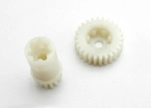 Traxxas E-Maxx 3974 Gear Set, 3983 14.4V to 7.2 V & 5132R Lower Suspension Arms - Picture 1 of 16